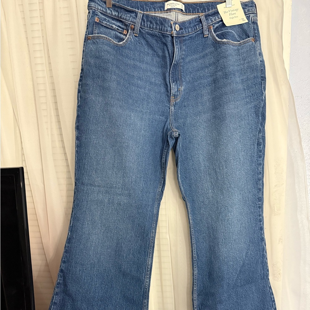 Abercrombie & Fitch Flare Blue Jeans